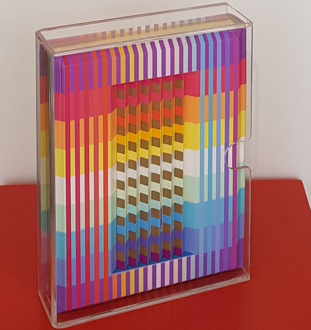 Art time gallery Jerusalem(Art online) -  Yaacov Agam - Rainbow Torah Book - 29.8 × 22.9 cm / 11 3/4 × 9 1/2 inches